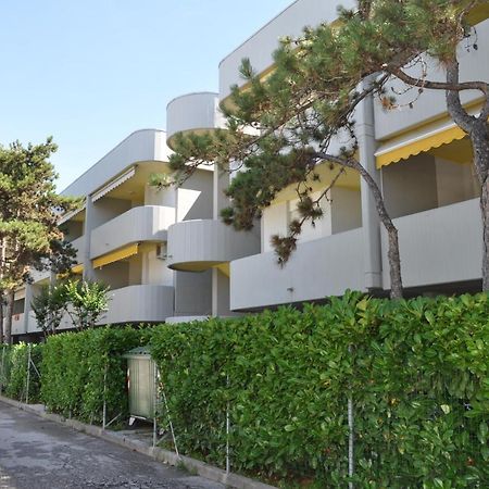 Appartamenti Antares Bibione Exterior foto