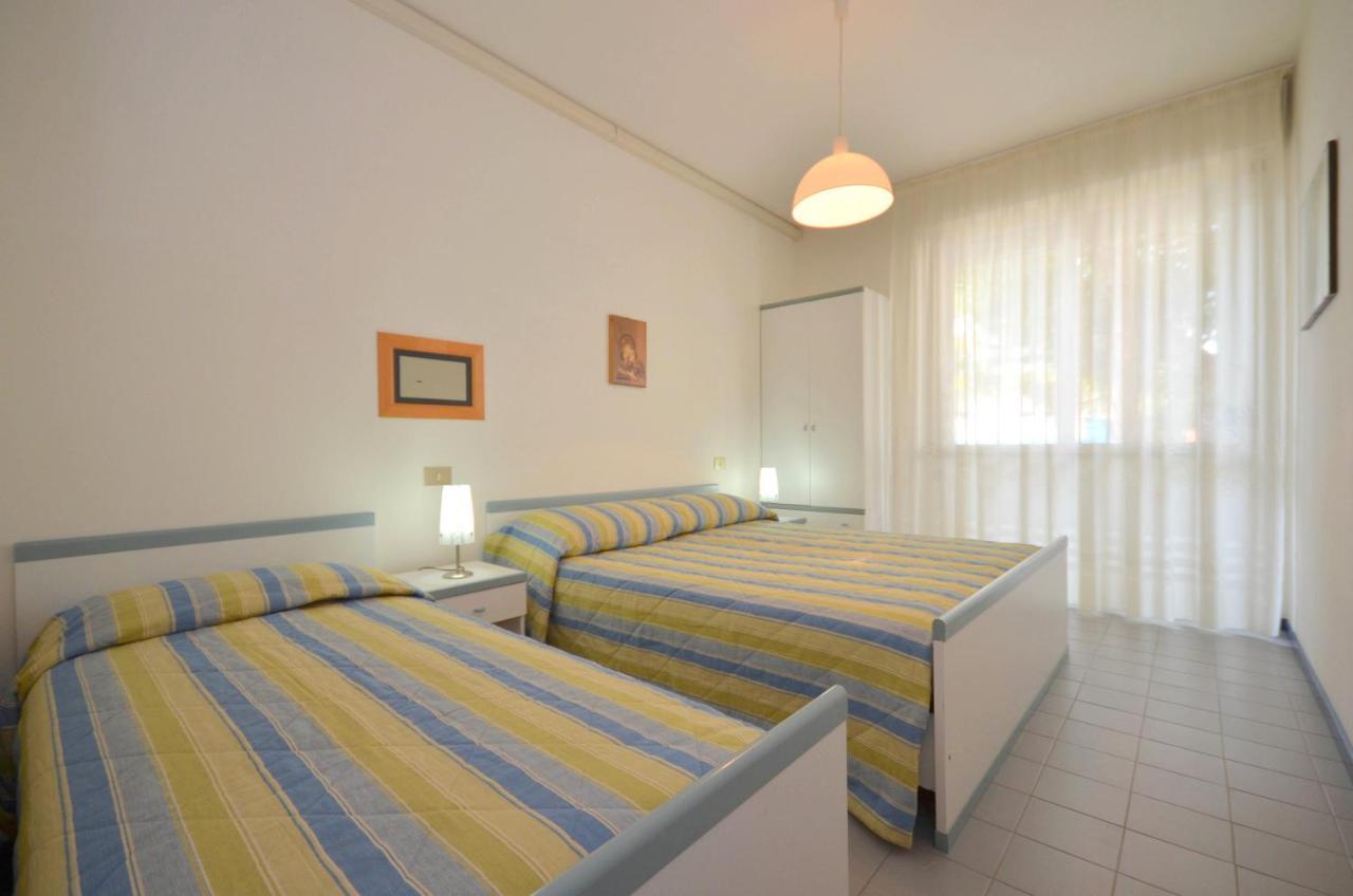 Appartamenti Antares Bibione Exterior foto
